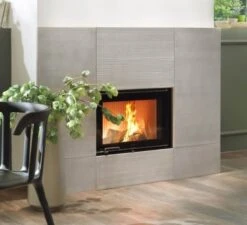 Kamineinsatz Leda Fina Plus 10 KW -Brunner Geschaft FINA plus F amb 1600x1600