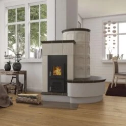 Heizeinsatz Leda Rubin K19 11 KW -Brunner Geschaft Kachelofeneinsatz Leda Rubin ambient 2 1600x1600 2